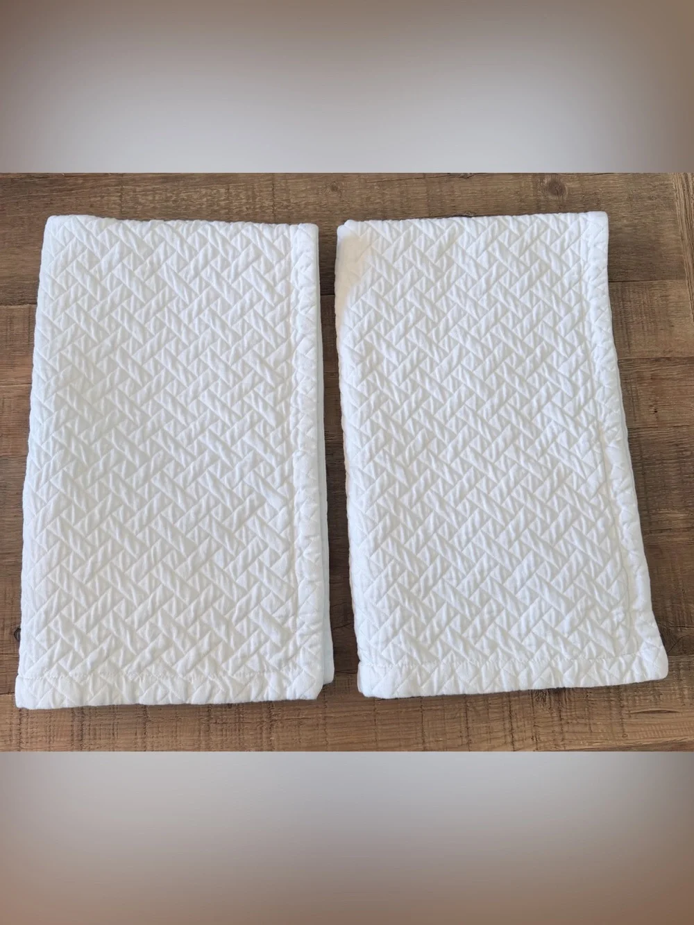 Set of 2 JC Penney Liz Claiborne Quilted Pillow Shams. King | Cotton | NWOT